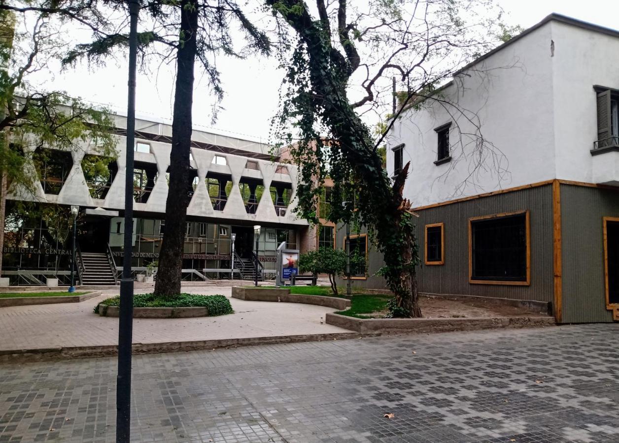 Casa Aristides Apartment เมนโดซา ภายนอก รูปภาพ